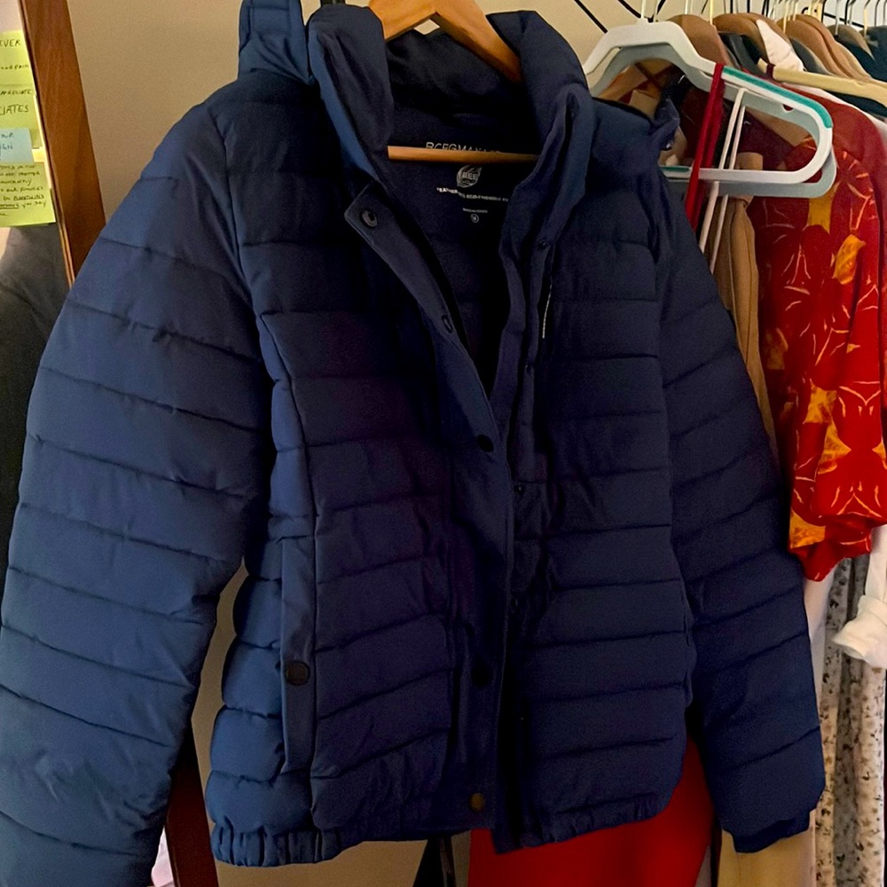BCBG | Navy Blue Puffer Coat w/ Detachable Hood